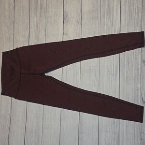 ALO Yoga High-Waist Micro Houndstooth Legging Cranberry/Black Size S